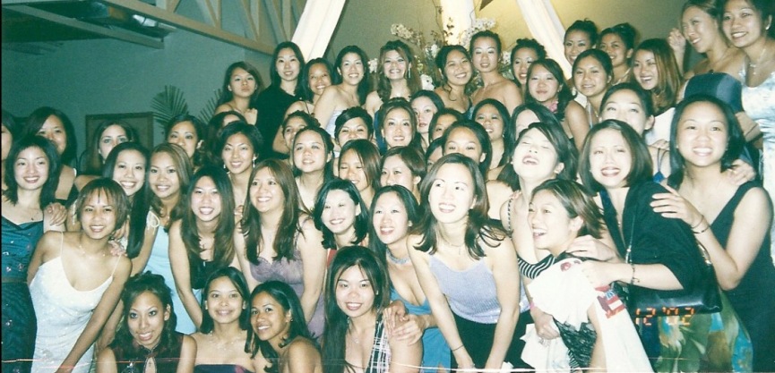 Let's play spot the white chick. Can you find me? 